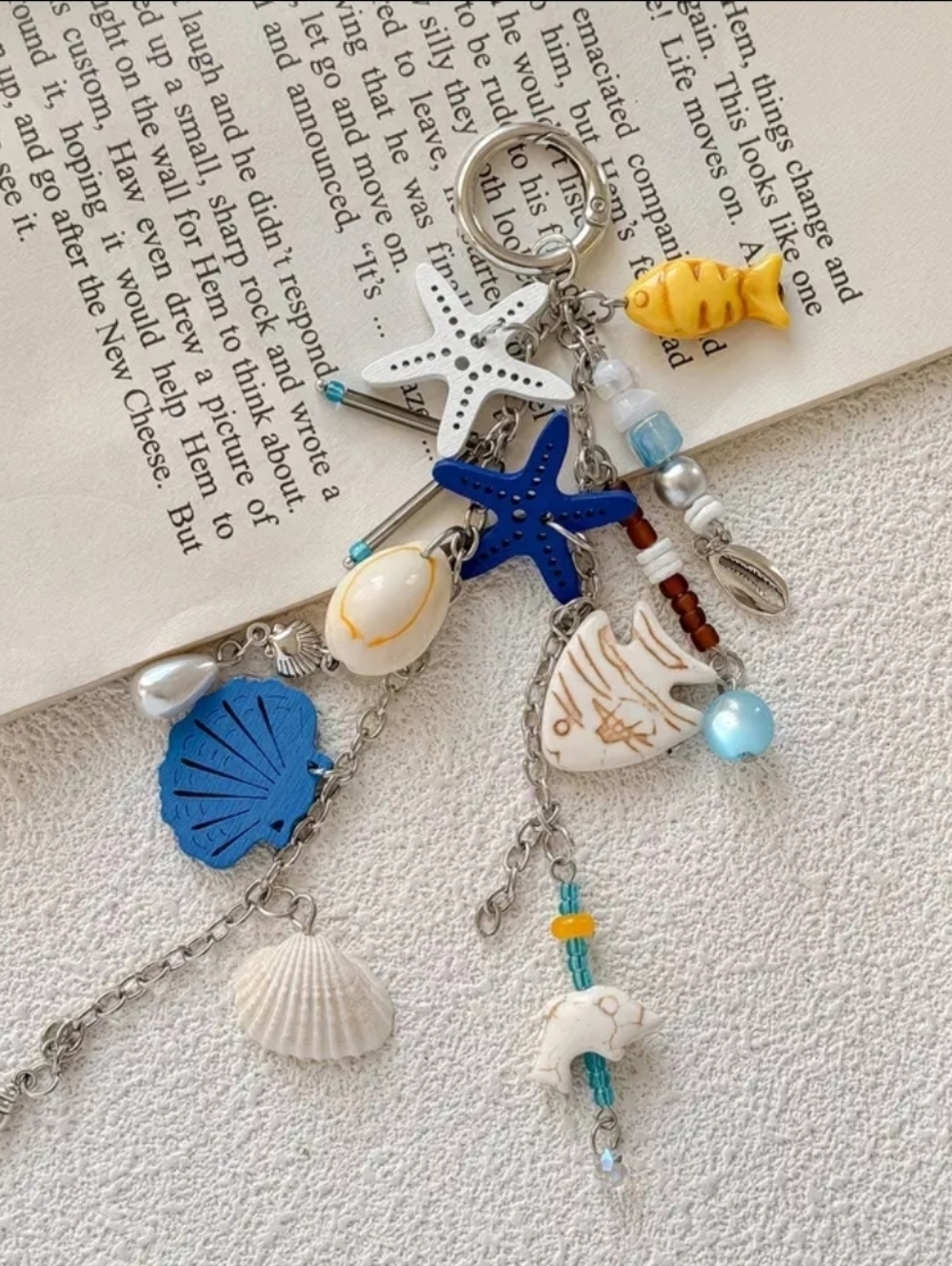 Perfect Summer Bag Accesory Keychain Seaside Charm Shell & Starfish Dolphin + - - Picture 3 of 4